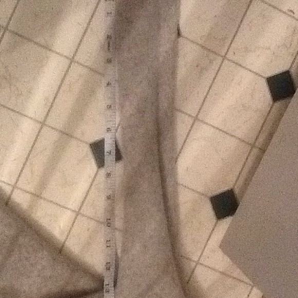 99% cashmere sweater! Small 'kid sized' sweater. - Picture 3 of 4